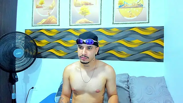 Leon Hotx online show from 05.01.26