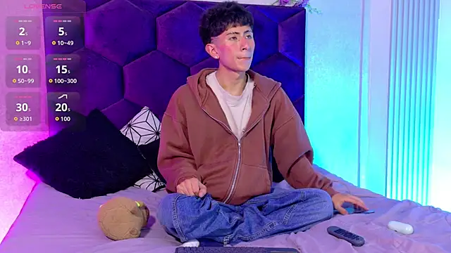 AndyJustgame  online show from 04.21.26