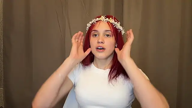 Snapshot of redhead_ginger chatting on 04.10.26 redhead ginger online show from 04.10.26