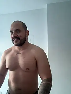 Snapshot of Axel_Dominus chatting on 07.25.26 Axel Dominus online show from 07.25.26