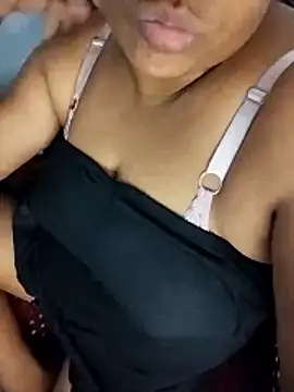 Snapshot of anjupere chatting on 06.18.26 anjupere online show from 06.18.26