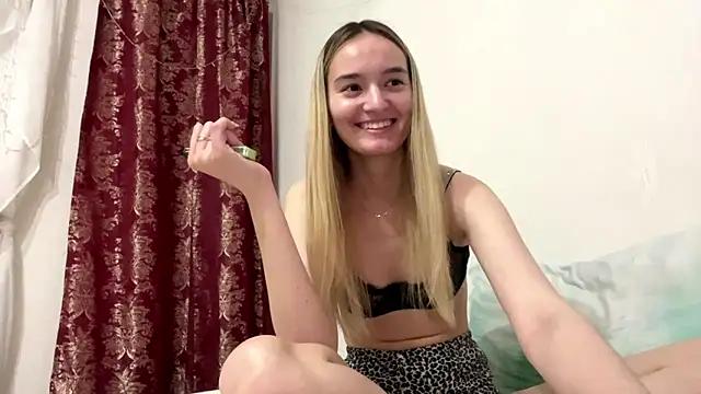 ReathaKiss online show from 04.20.26