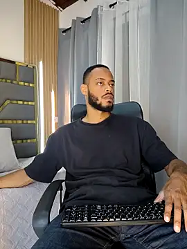 Oliver bigblack cock online show from 04.03.26