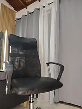 Oliver bigblack cock online show from 05.11.26