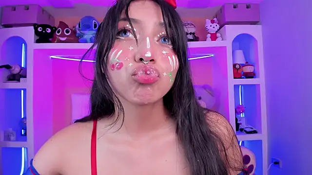 miss loolita online show from 05.22.26