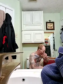 redandjuicy online show from 04.19.26