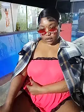 Snapshot of ShavePussyFatAssxx chatting on 06.24.26 ShavePussyFatAssxx online show from 06.24.26