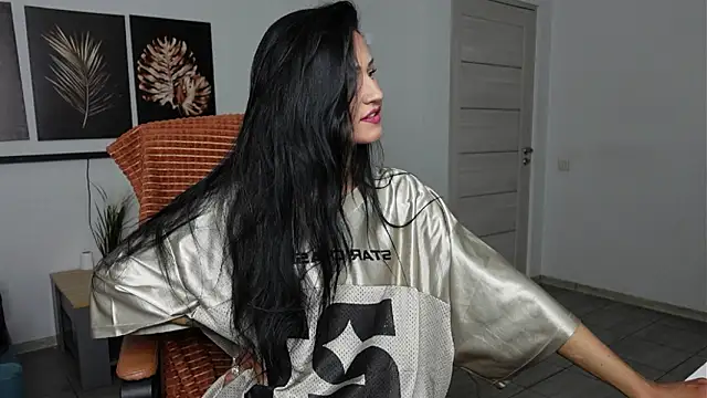 Nicky Diam online show from 03.24.26