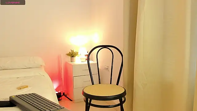 Snapshot of kora_bliss chatting on 03.15.26 kora bliss online show from 03.15.26