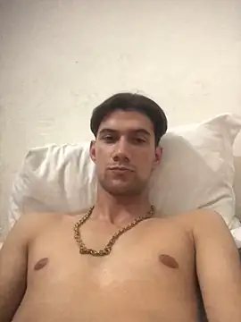 Snapshot of tokin22 chatting on 04.08.26 tokin22 online show from 04.08.26