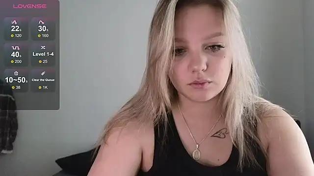 Snapshot of bettyloveu chatting on 07.03.26 bettyloveu online show from 07.03.26