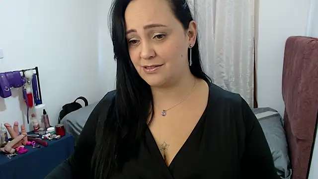 Veroniicabbw  online show from 07.06.26
