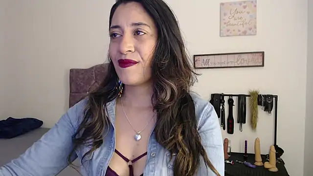 violeta scott online show from 06.04.26