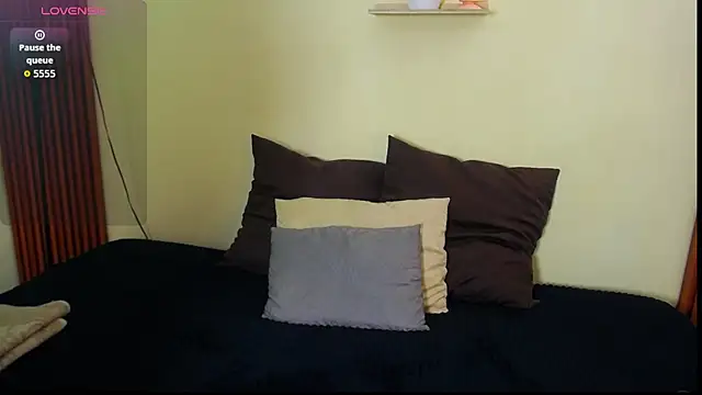 Snapshot of JuneBlake_ chatting on 03.14.26 JuneBlake online show from 03.14.26