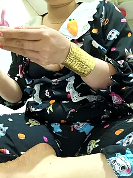 Love forever 69 online show from 04.28.26