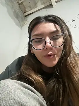 Snapshot of sofiagos chatting on 04.07.26 sofiagos online show from 04.07.26