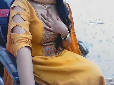 Snapshot of ragini_bby chatting on 03.21.26 ragini bby online show from 03.21.26