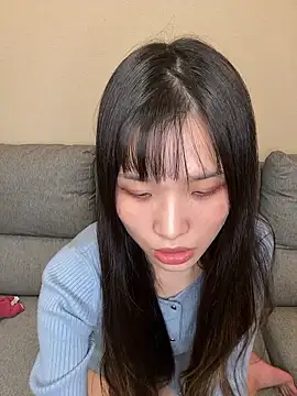 Snapshot of una2001 chatting on 03.20.26 una2001 online show from 03.20.26