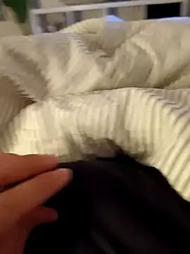 Snapshot of Elias18d chatting on 03.25.26 Elias18d online show from 03.25.26