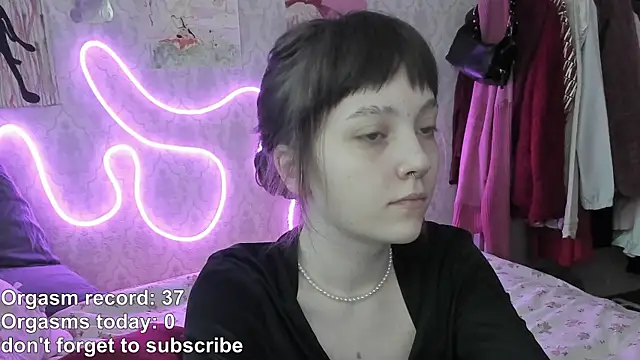 RileyNymph online show from 05.01.26