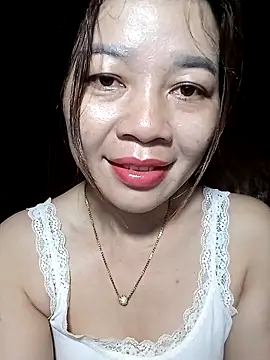 Yiyi102300 online show from 04.19.26