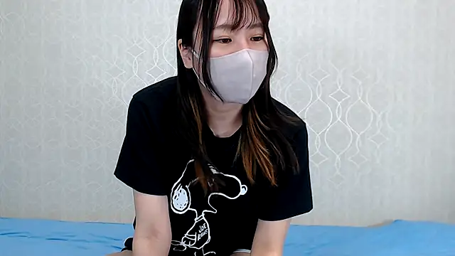 Snapshot of yuzuka_ch chatting on 03.22.26 yuzuka ch online show from 03.22.26