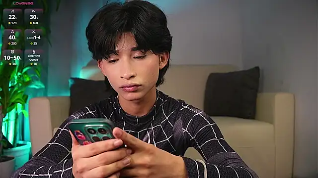 Snapshot of angel_yuhogg chatting on 03.28.26 angel yuhogg online show from 03.28.26