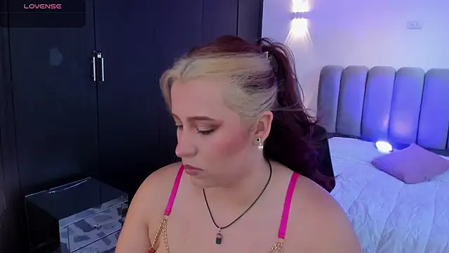 JeanneWilliams online show from 07.10.26