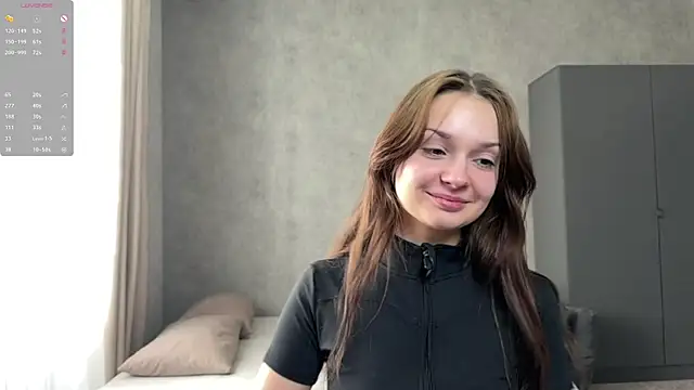 Snapshot of Rose_Nora chatting on 06.17.26 Rose Nora online show from 06.17.26