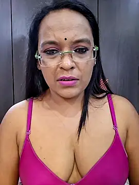 hornyrosy321 online show from 05.31.26
