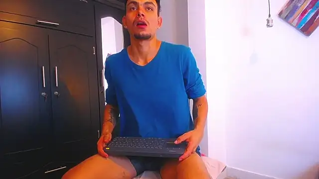 Snapshot of sanji_motion chatting on 03.13.26 sanji motion online show from 03.13.26