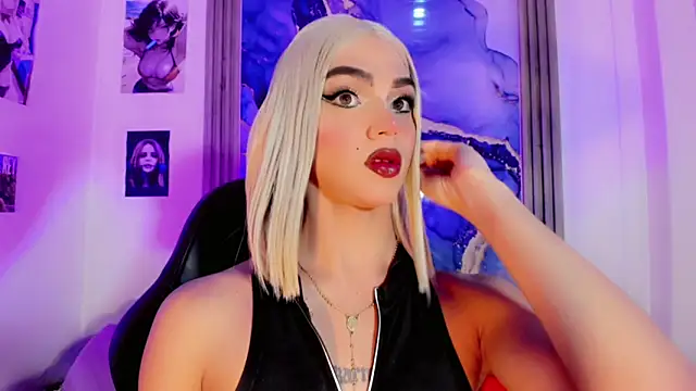 blonde queen- online show from 04.08.26