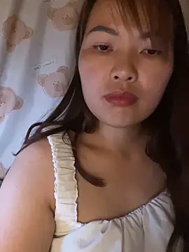 Milik-1022 online show from 04.16.26