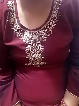 Gujju bhabhi69 online show from 05.08.26