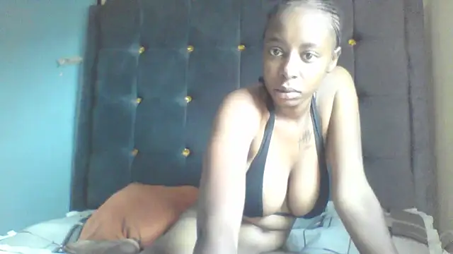 Snapshot of Drippinn_Sauce chatting on 06.10.26 Drippinn Sauce online show from 06.10.26