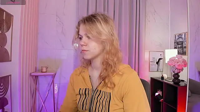 ElizabethVane online show from 07.02.26
