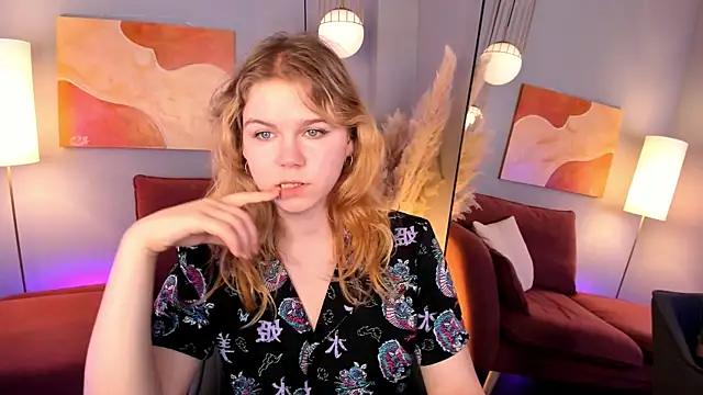 ElizabethVane online show from 07.30.26