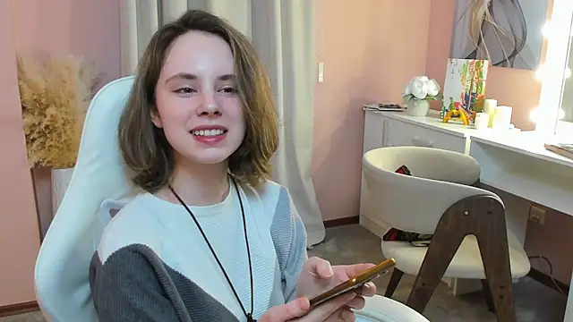 Snapshot of CrystaLeah chatting on 03.16.26 CrystaLeah online show from 03.16.26