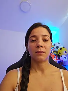 miaeyex online show from 06.12.26