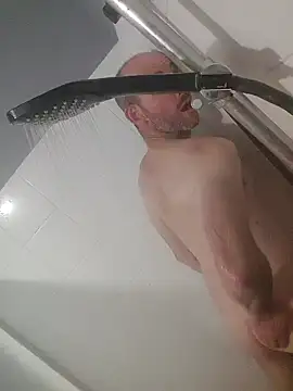 j3rkin4u86 online show from 04.28.26