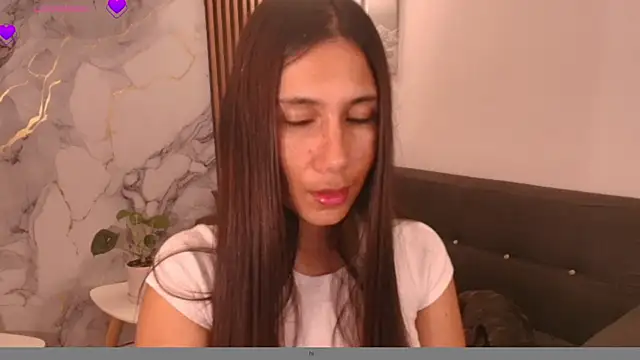 LucyBecker online show from 04.19.26