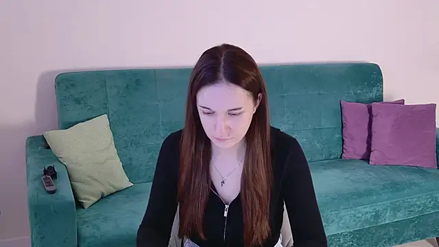 Snapshot of Ola_Queen chatting on 04.09.26 Ola Queen online show from 04.09.26
