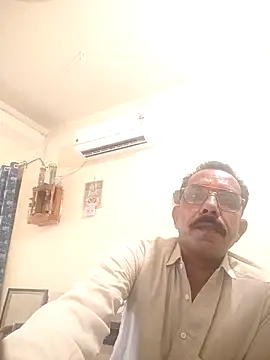Snapshot of biger_top chatting on 07.15.26 biger top online show from 07.15.26