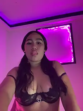 Snapshot of Alexia-bunny chatting on 03.19.26 Alexia-bunny online show from 03.19.26