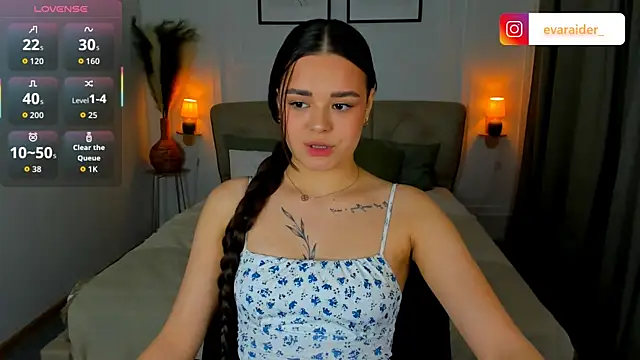 EvaRaider online show from 04.23.26