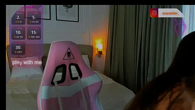 EvaRaider online show from 07.05.26