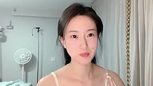 1X-yiyi online show from 06.22.26
