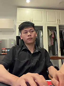 Snapshot of MrHauNguyen chatting on 03.15.26 MrHauNguyen online show from 03.15.26