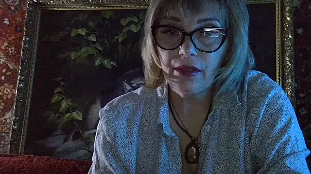 Lia Rayss online show from 05.03.26
