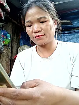 Snapshot of maymay121 chatting on 05.14.26 maymay121 online show from 05.14.26